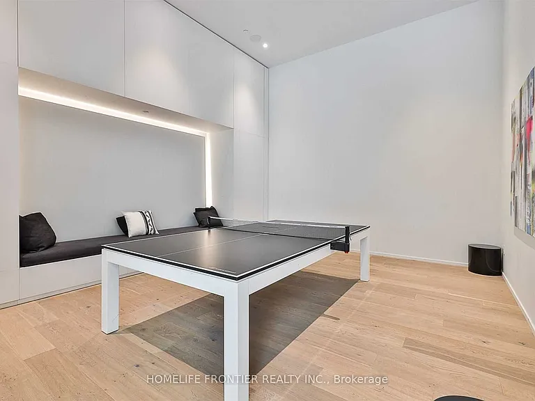 8 Hillsdale Ave E #744 — Photo 20