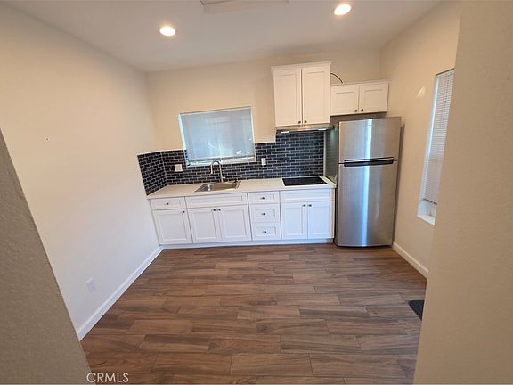 2nd image of 1496 Powell Way