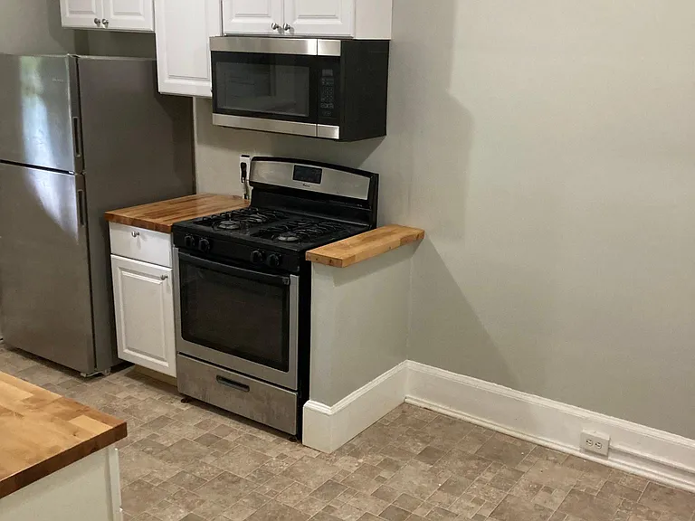 1132 Virginia Ave NE #11 — Photo 12