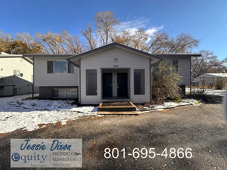 224 W 2350 N #D — Photo 1