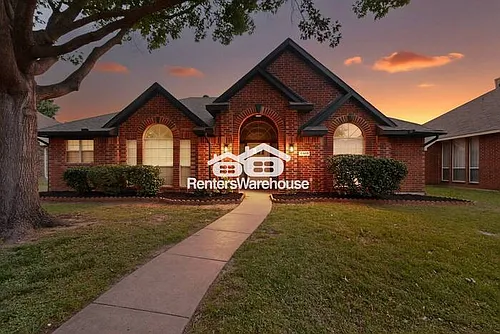 11405 Huntington Rd Photo 1