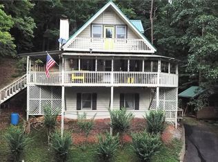 189 Smokerise Dr, Sautee Nacoochee, GA 30571