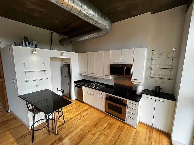 123 Luckie St NW #1407 — Photo 5