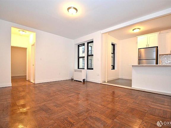 5th image of 6105 39th Ave APT G2