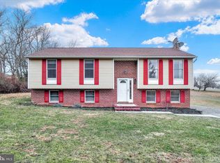 13472 Ridge Rd, Stewartstown, PA 17363