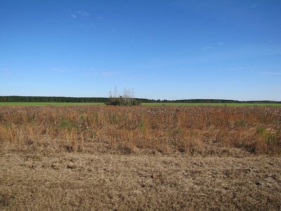 2nd image of 900 N Highway 97
