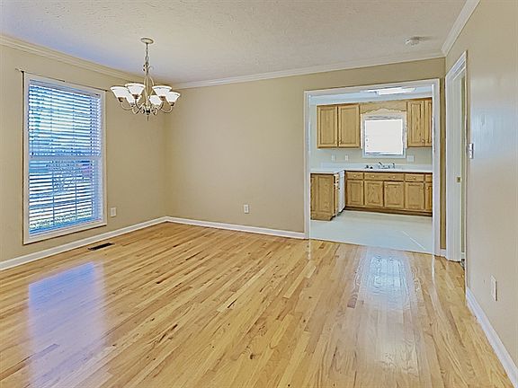 4th image of 1136 Gray Bill Dr