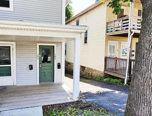 2nd image of 19 Church St #B