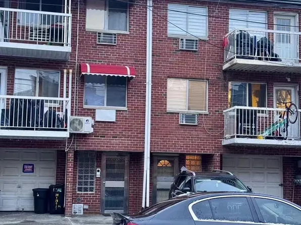 108-18 Otis Ave, Corona, NY 11368