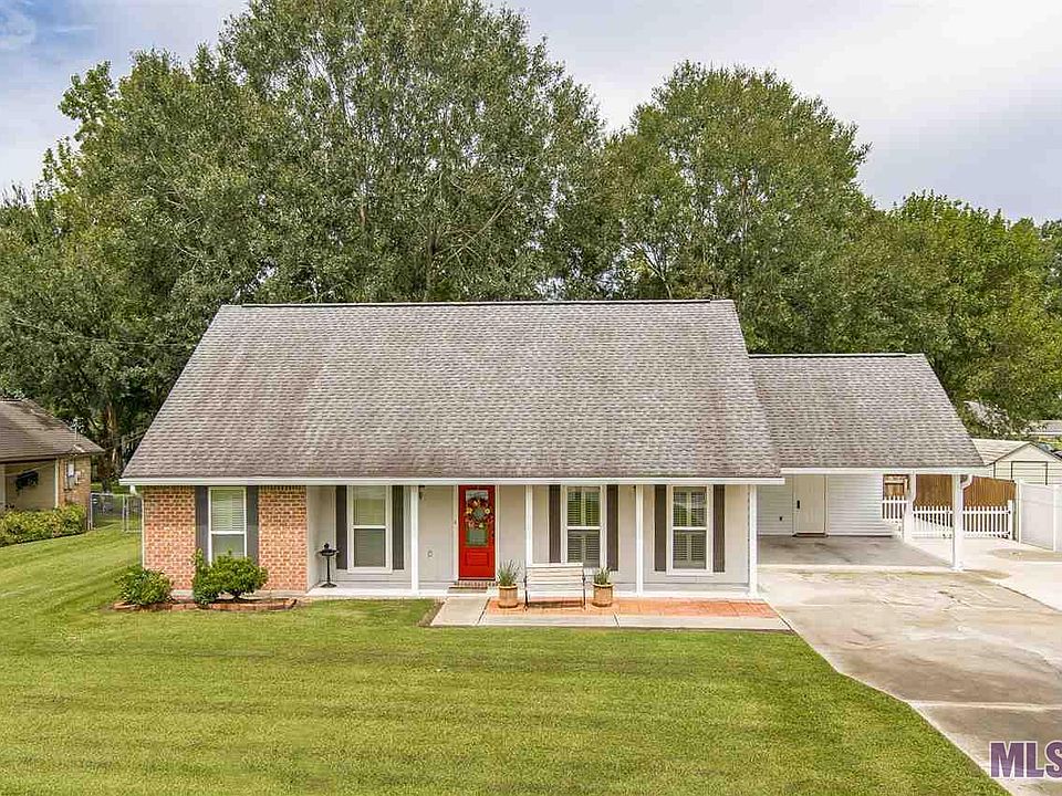 1st image of 43248 E Pond Dr