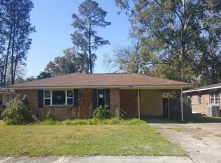 1565 Windsor Dr, Baton Rouge, LA 70815
