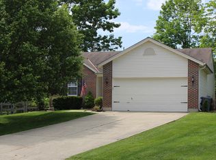268 Triple Crown Dr, Lebanon, OH 45036