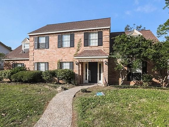 3rd image of 5414 Lodge Creek Dr