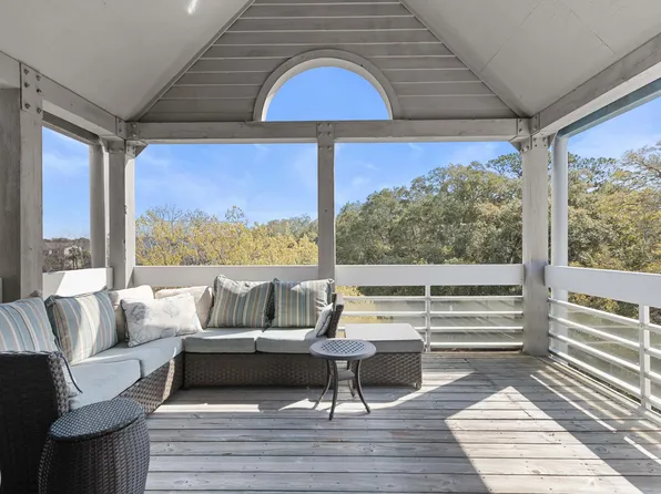 2402 Racquet Club Dr, Johns Island, SC 29455