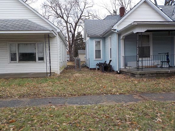 3rd image of 1326 Ash St