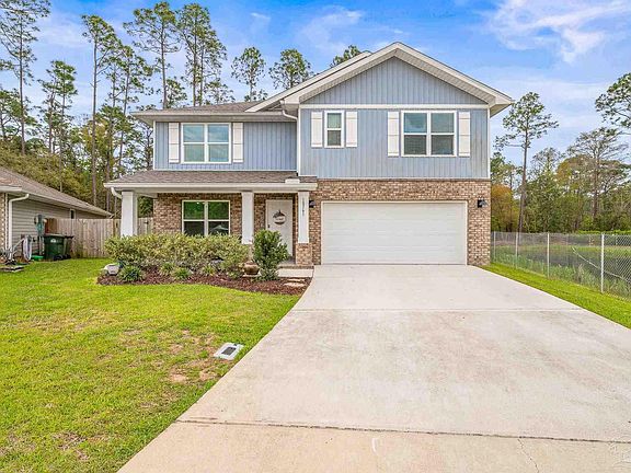 3rd image of 10561 Queens Gate Cir