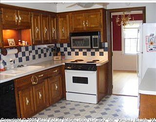 4th image of 1508 Cheltingham Ct