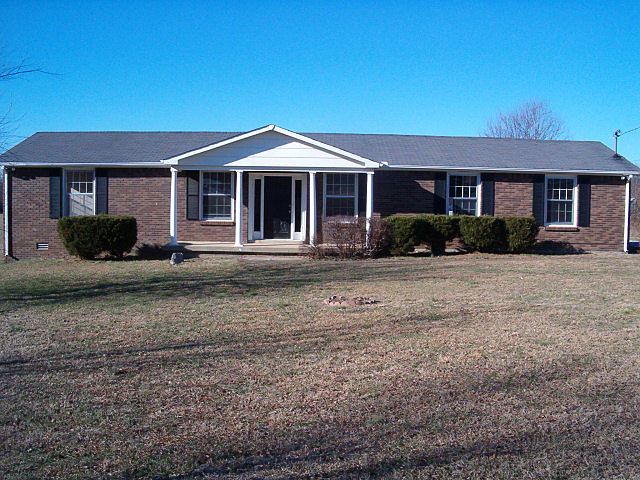 Big, Beautiful Home with 1,750 sq ft