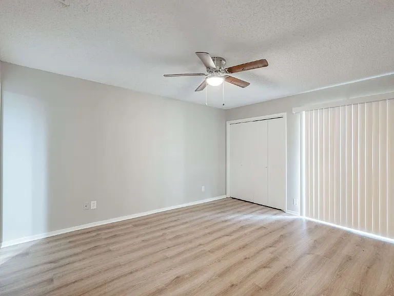 2538 Windy Pine Ln — Photo 9
