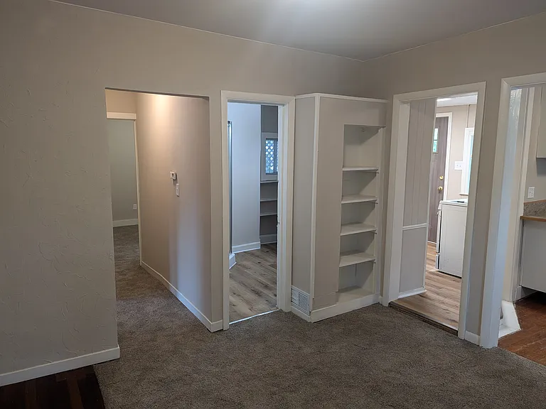 3099 Baker Rd — Photo 3