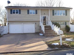 112 Maple Ave, Port Jefferson Station, NY 11776