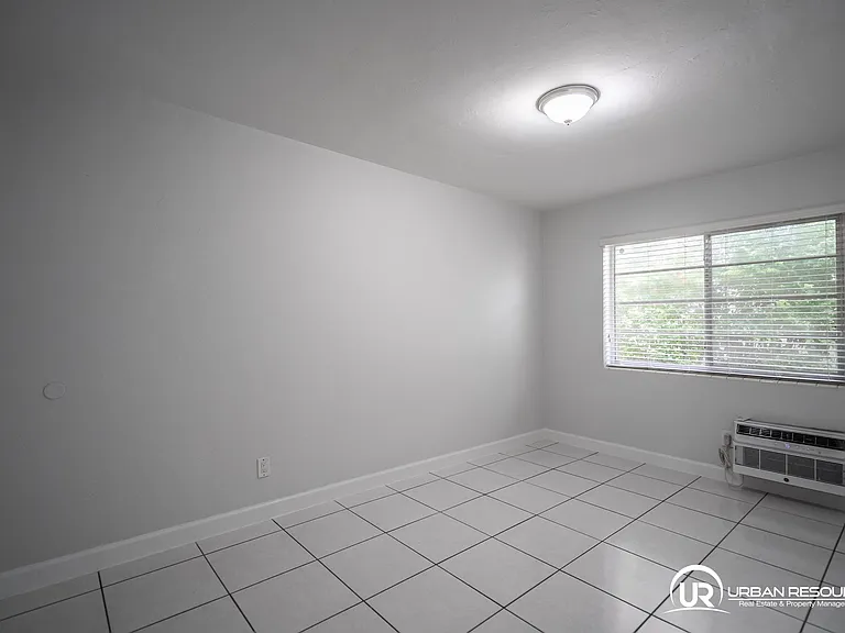 7821 Carlyle Ave #1 — Photo 14