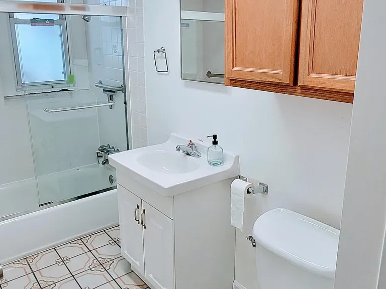 324 S Mathilda St #5 — Photo 6