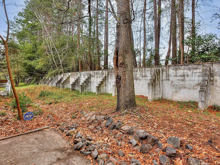 3220 Summerchase Cir — Photo 26