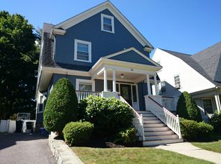 14 Meredith St, West Roxbury, MA 02132