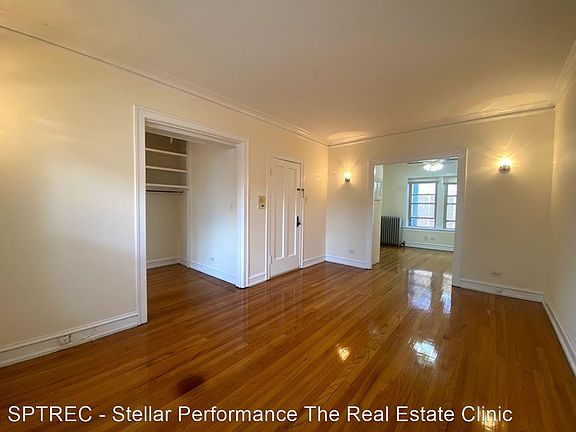 3rd image of 114 S Maple Ave APT A3