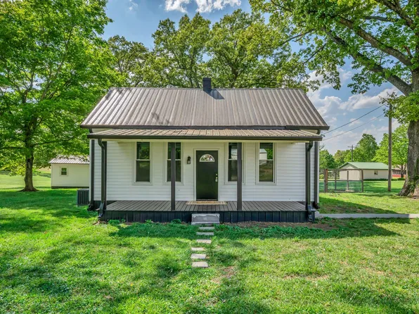 5912 Old Church Rd, Springfield, TN 37172