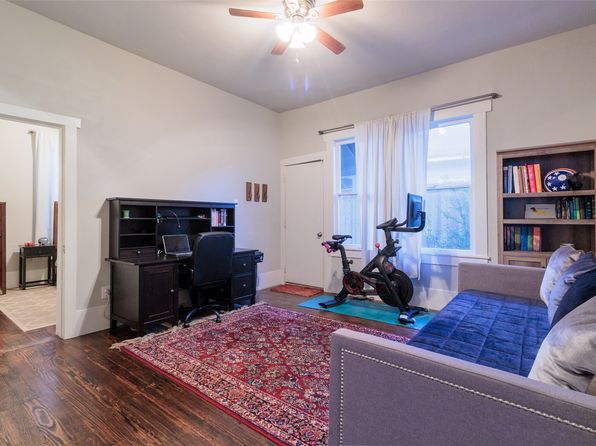 Additional property image - 206 S Winnetka Ave, Dallas, TX 75208