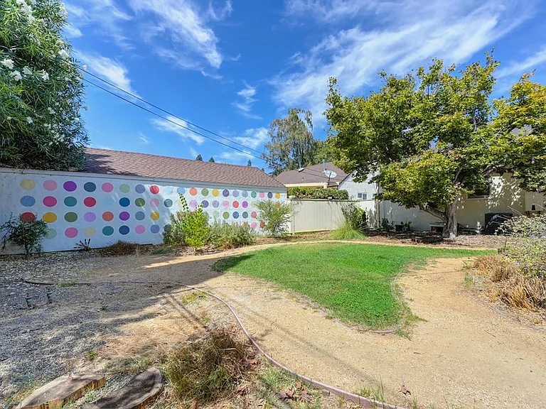 1250 Perkins Way — Photo 36