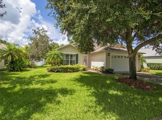 591 Willow Ct, Sebastian, FL 32958