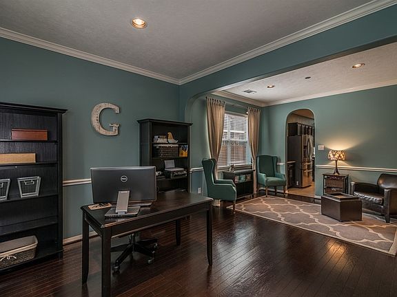 5th image of 2705 Domenico Ln