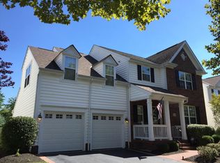 5870 Triplett Sq, New Albany, OH 43054