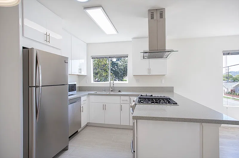 1 bed, 750 sqft, $2,250 — Photo 4