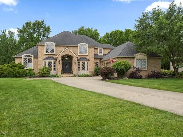 118 Brandemere Ct, Elyria, OH 44035