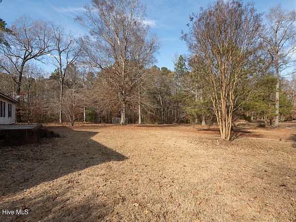 4th image of 3671 Carolina 33