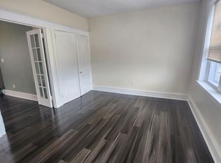 4808 N Broad St APT 3, Philadelphia, PA 19141