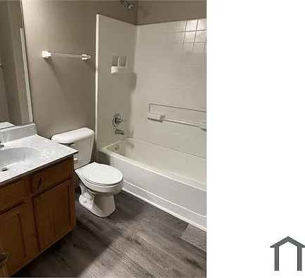 3 bed, 1382 sqft, $2,395 — Photo 3