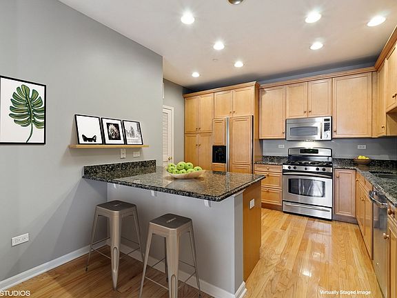 5th image of 1739 Tudor Ln Unit 106