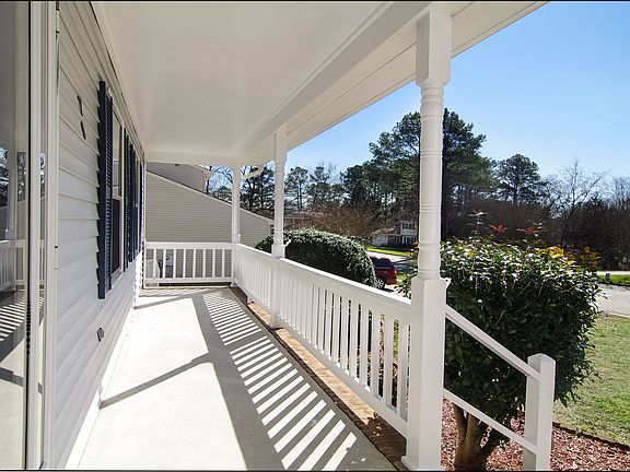 3rd image of 79 Anchorage Dr