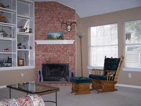 5th image of 1711 Brettenmeadow Dr
