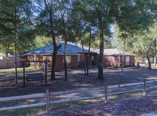 810 Waterview Cove Dr, Freeport, FL 32439