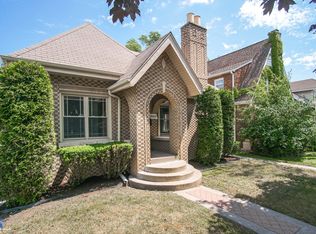 9515 S Leavitt St, Chicago, IL 60643