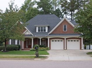 5011 Sears Farm Rd, Cary, NC 27519