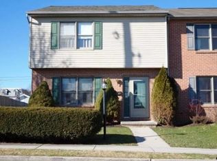 38 Orchard St, Hanover, PA 17331