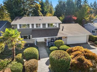 17313 NE 18th Pl, Bellevue, WA