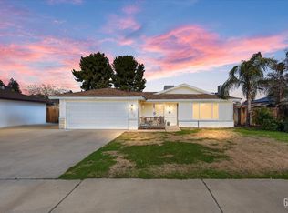 436 Douglas St, Bakersfield, CA 93308